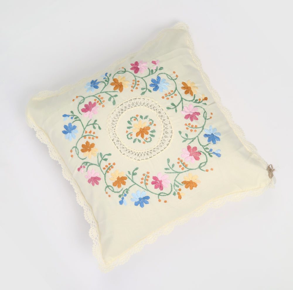 Hand Embroidery Cushion Cover with Floral Pattern