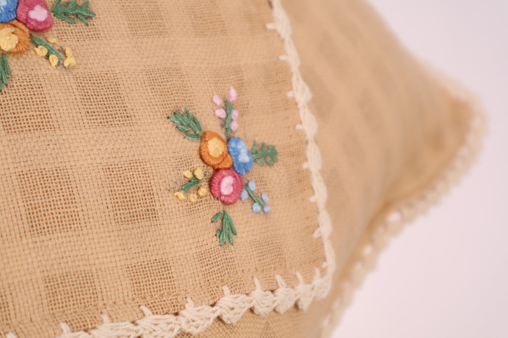 Hand Embroidery Cushion Cover with Floral Pattern