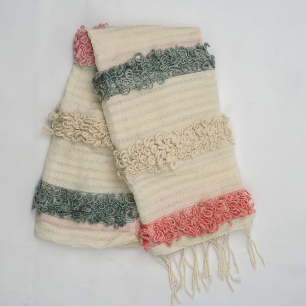 Luxurious Chic Shawl in Organic Dye with 2/80 Cotton