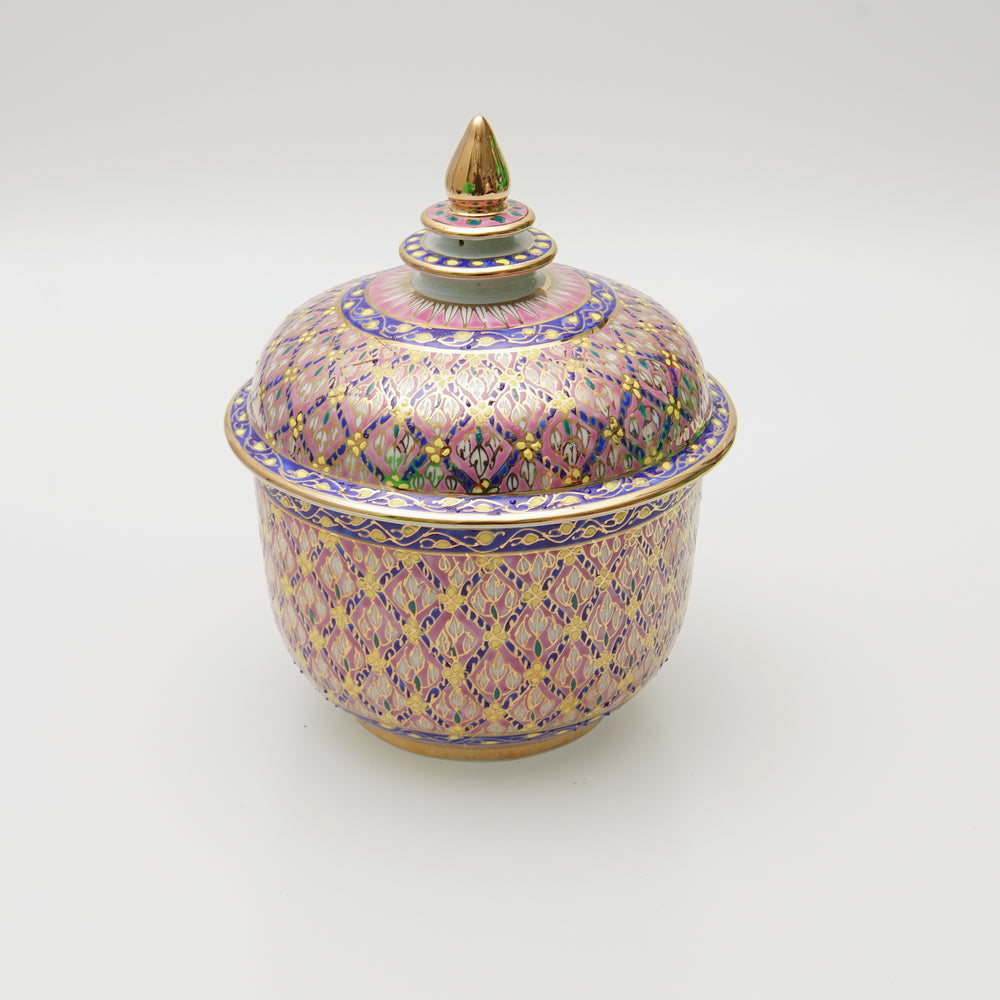 Stunning Classic Style Hand-painted  bowls