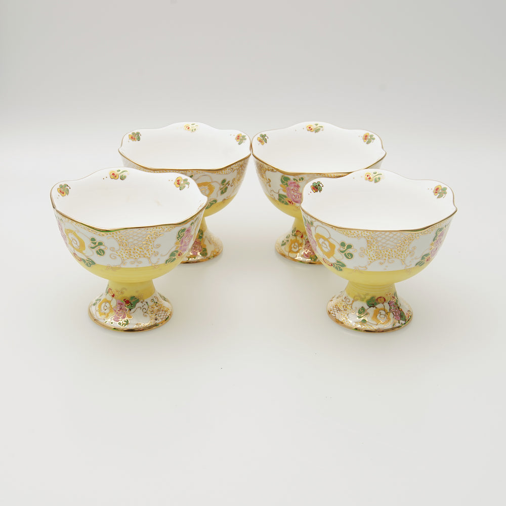 Stunning Classic Style Hand-painted Ice-Cream Cup (4 Set)