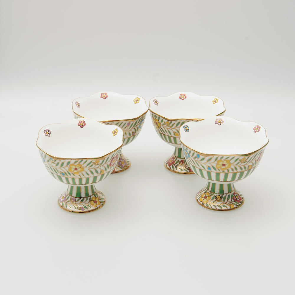 Stunning Classic Style Hand-painted Ice-Cream Cup (4 Set)