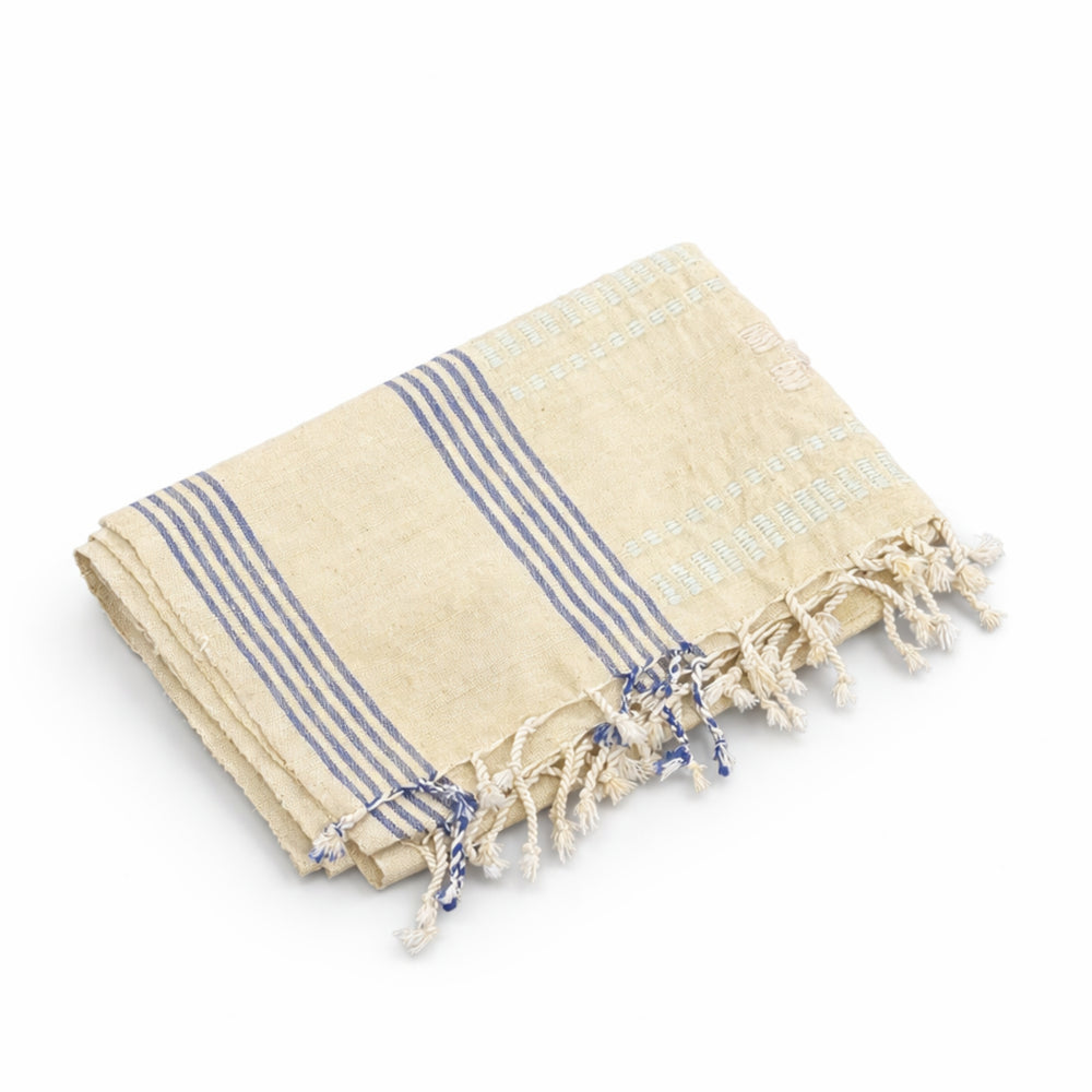 Garten: “Thone Pan Hla” Table Runner