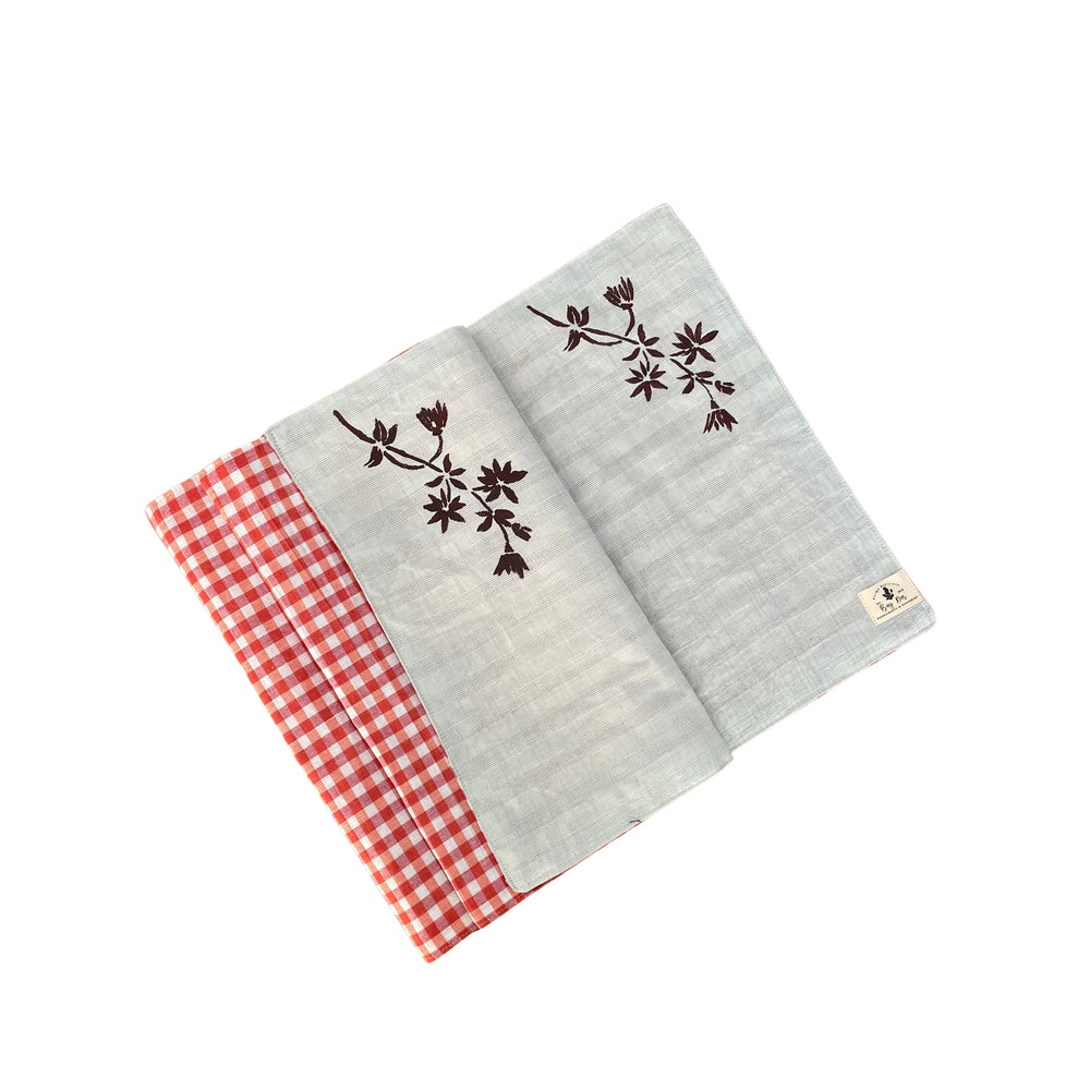 Garten: Natural Dye Table Runner