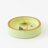 Table Tale: Round Clay Tray