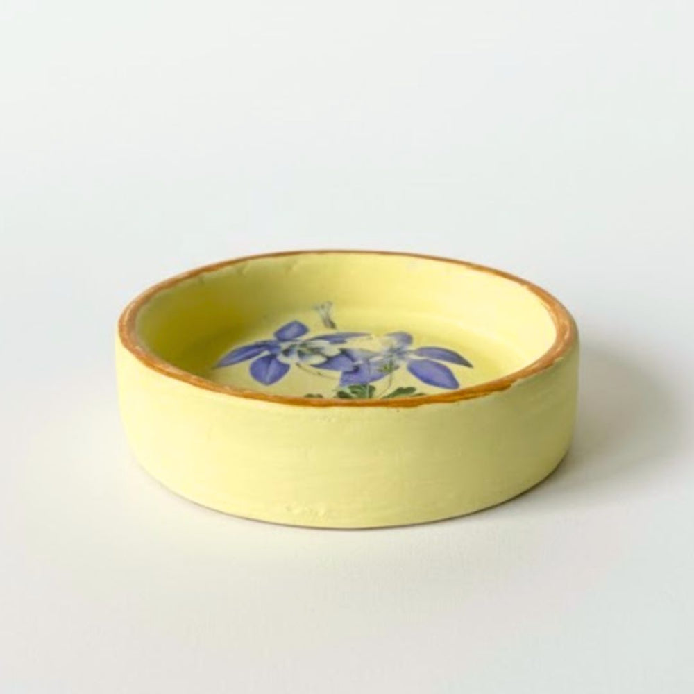 Table Tale: Round Clay Tray