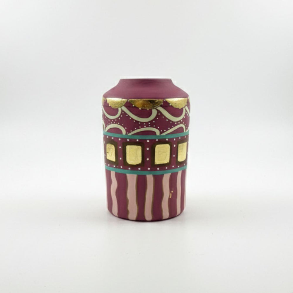 Mira: Terracotta Flower Pot