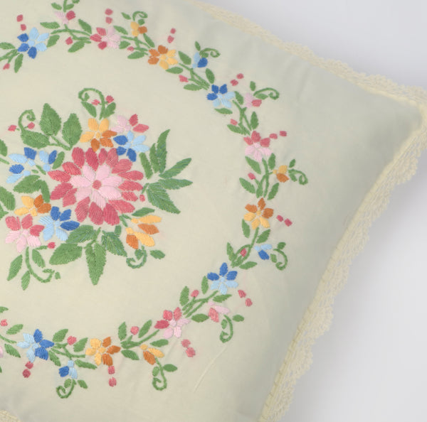 Hand Embroidery Cushion Cover with Floral Pattern