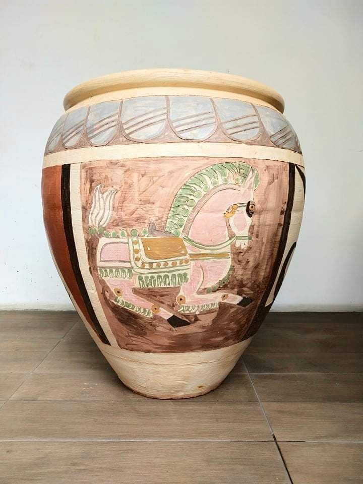 Hand Painted Pot with Ancient Horse Design 2